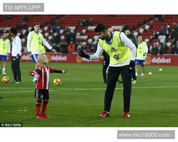 外国小球迷热衷足球球星影响力探析及其背后的文化现象 外国小球迷热衷足球球星影响力探析及其背后的文化现象