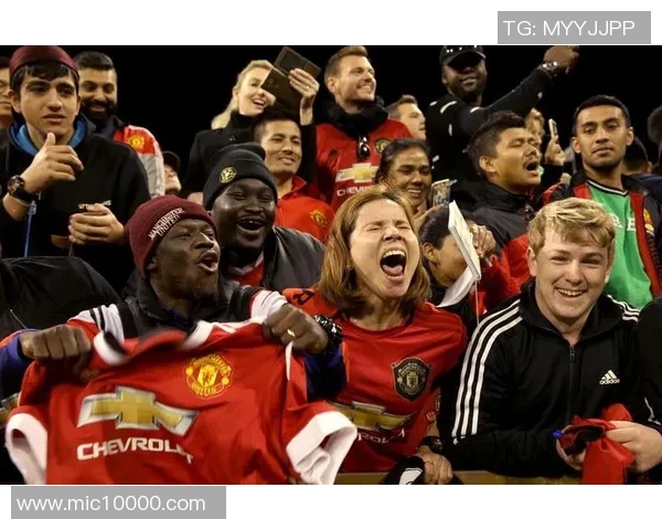 曼联退役球星足球友谊赛精彩上演 球迷回忆经典瞬间共襄盛举 曼联退役球星足球友谊赛精彩上演 球迷回忆经典瞬间共襄盛举