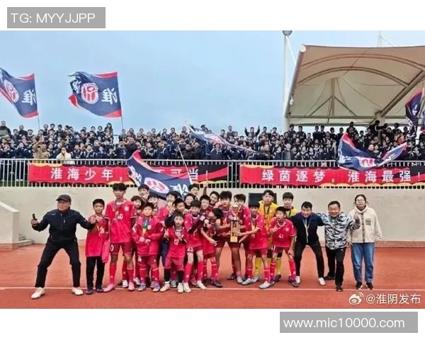 罗马之子闪耀绿茵场书写传奇人生点燃足球荣耀梦想